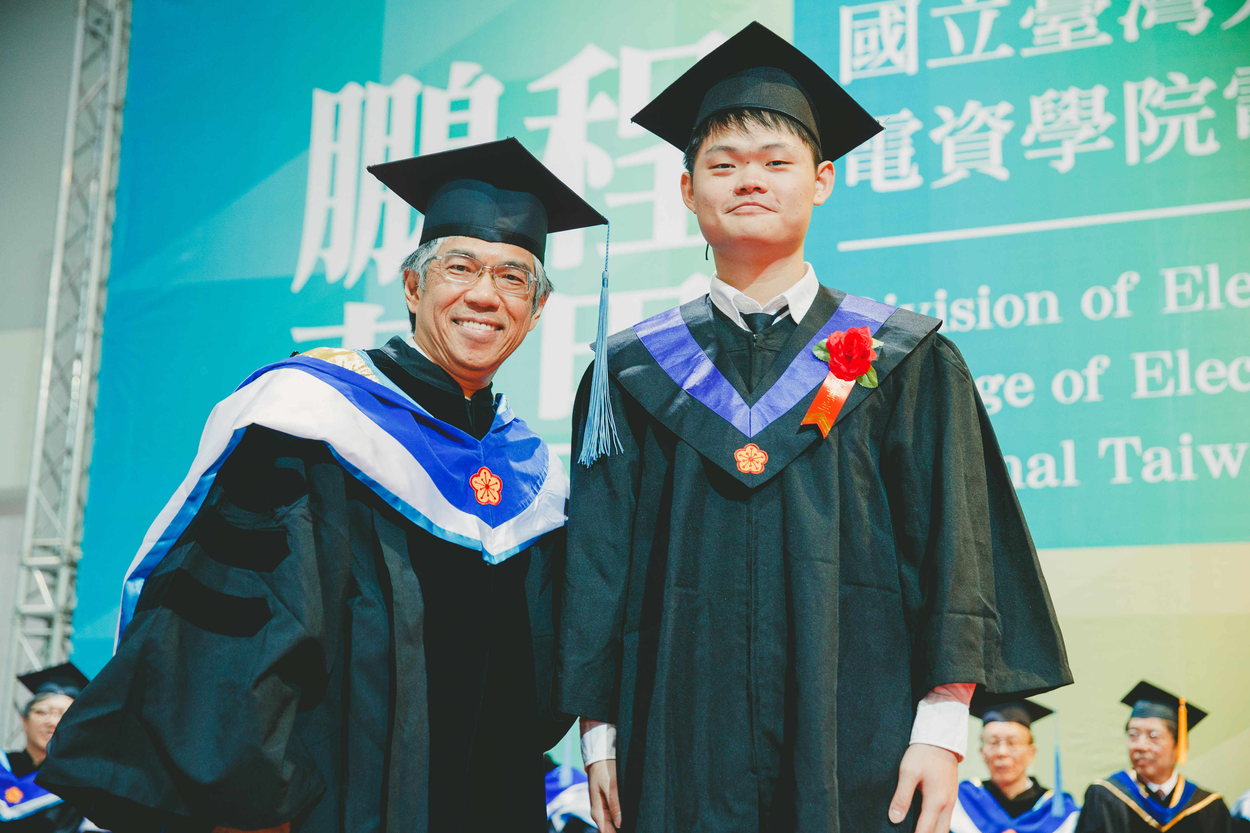 https://ee.ntu.edu.tw/upload/activity_outline_album/73/MjAxODA2MjRfMDQ4Mg==.jpg